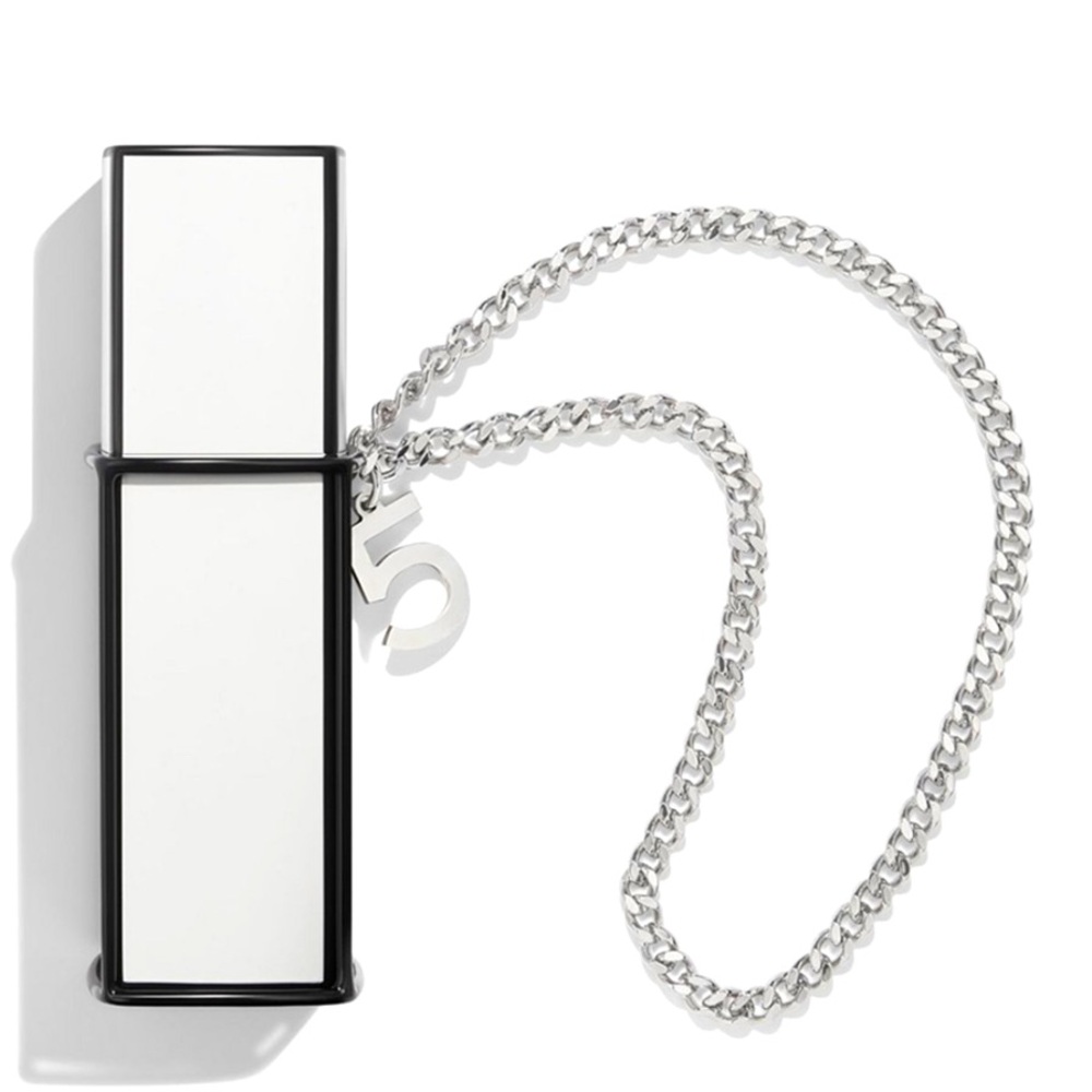 Chanel No. 5 Perfume Travel Set, Chain & Pouch Collectable, Limited Edition - Picture 2 of 10